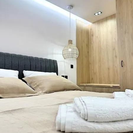 Oasis Luxury Apartments Eretria  Exterior photo
