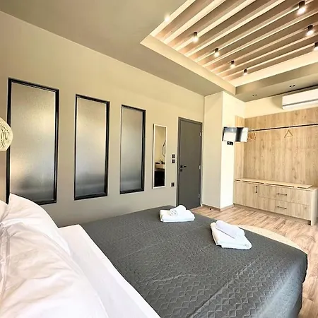 Oasis Luxury Apartments Eretria  Exterior photo